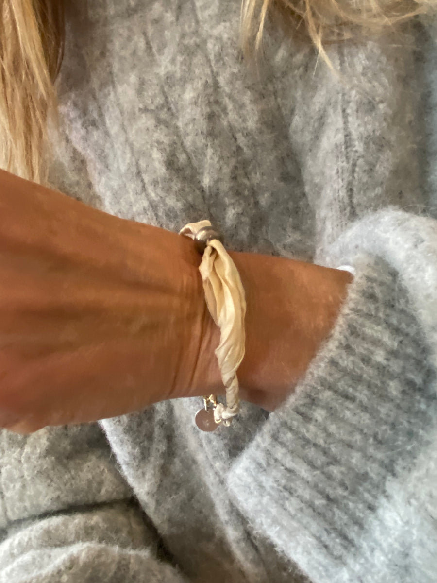 Bracelet 22